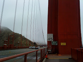 by E.V.Pita...Walking for The Golden Gate Bridge on foot (San Francisco Bay, USA) / Por E.V.Pita...Caminando por el Golden Gate / O Golden Gate a pé