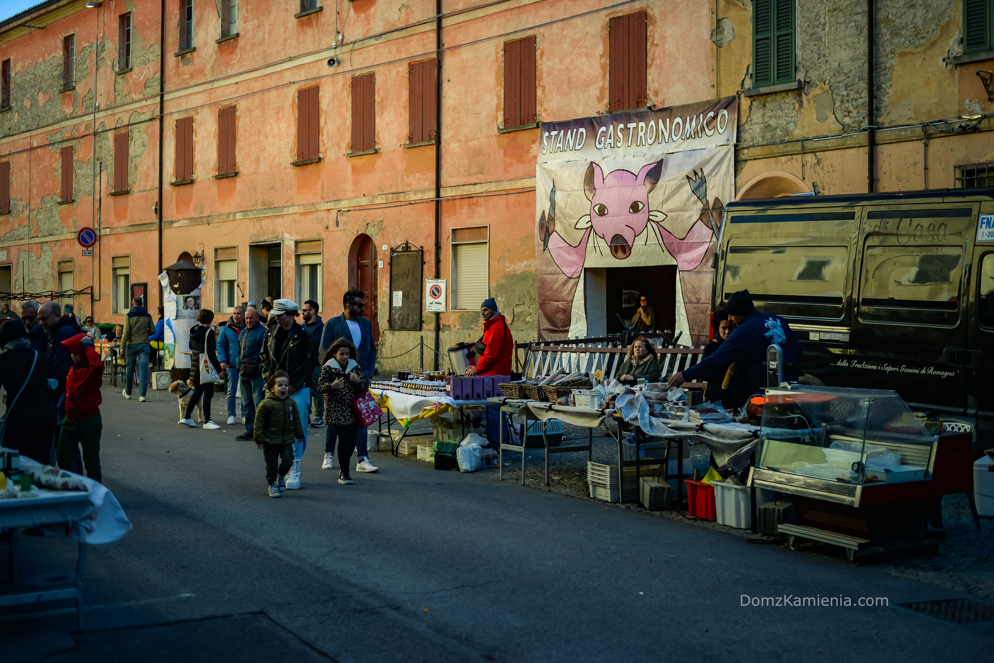 Sagra, Brisighella, Emilia Romagna, Dom z Kamienia