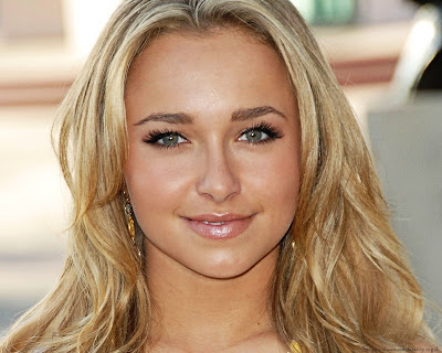 hot hayden panettiere wallpaper. Hayden Panettiere Wallpaper