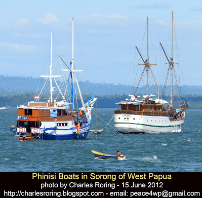 liveaboard diving boats in Sorong waters for trips to Raja Ampat