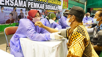 Forkopimda Sidoarjo Hadiri Serbuan Vaksinasi 10.000 Sasaran