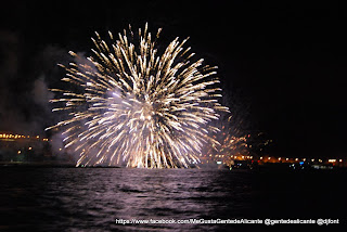 FOTO-FUEGOS-ARTIFICIALES-ALICANTE @gentedealicante 5