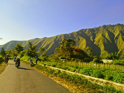 Jalan-Jalan ke Bukit Pergasingan, Sembalun, Lombok Timur