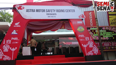 Astra-Motor-Opens-Safety-Riding-Center-Yogyakarta