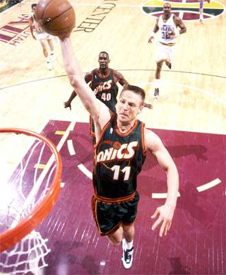 Detlef Schrempf Hot Photo