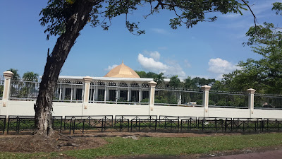 Pagar istana kesultanan Brunai Darusalam