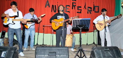 El arte en escena en el 115 Aniversario de Piedra del Aguila.-