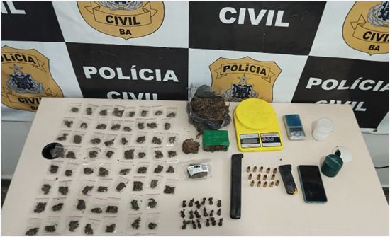 Polícia Civil apreende drogas, munição e carregadores em Santo Antônio de Jesus