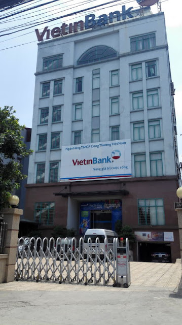 Cổng xếp tự động tại Ngân Hàng Vietinbank Hà Nội