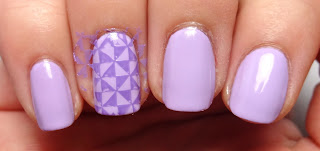 Triangle Nail