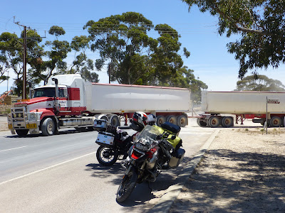 BMW R1200GS, BMW F650GS