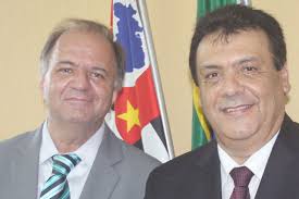 vice-prefeito Laércio Lopes  foge das tratativas do "fogo amigo" entre  prefeito Fernando Fernandes e vereadores 