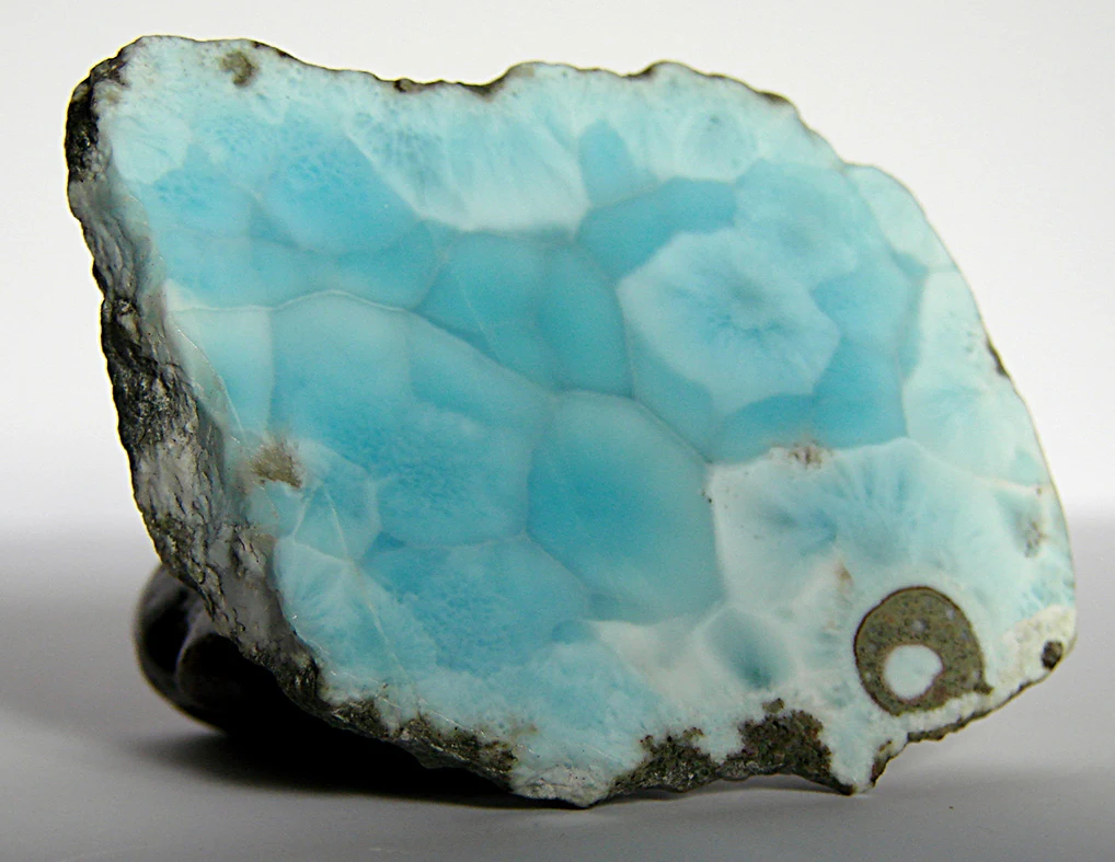 Piedra Larimar