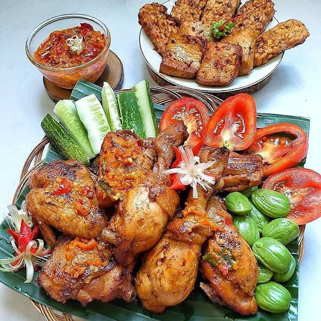 Resep Ayam Bacem Pedas Enak, Praktis dan Sederhana