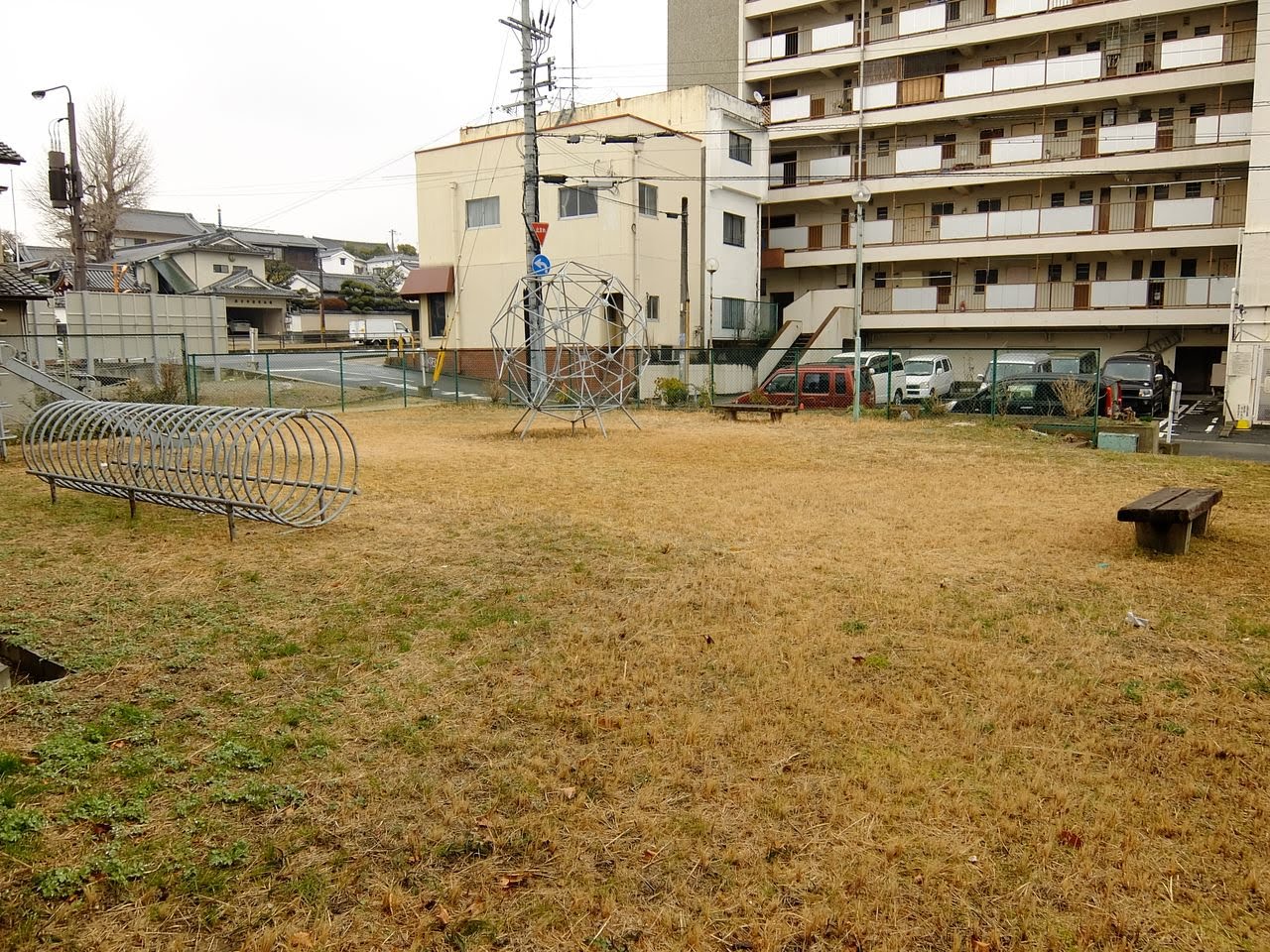 1786 1000 奈良市西之阪町の遊び場 奈良県奈良市 日本1000公園