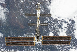 Masih mencari tempat kebocoran udara ISS
