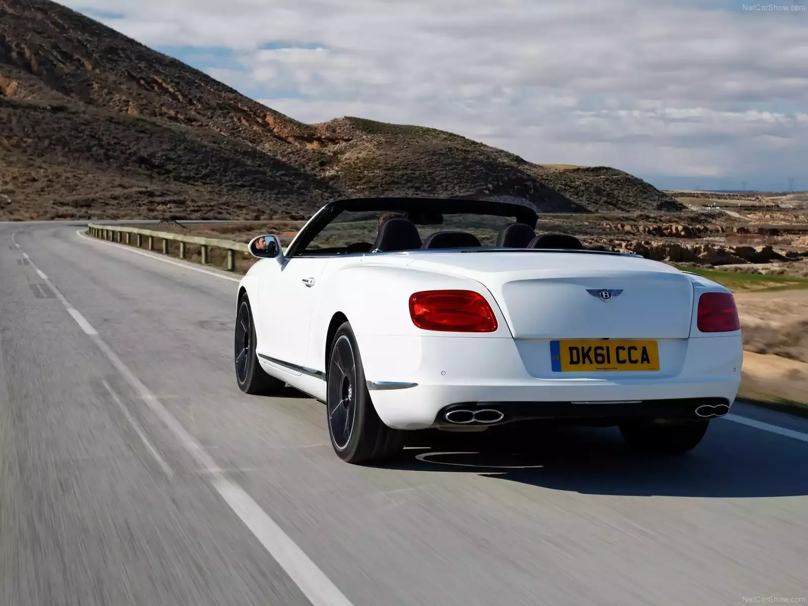 Hình ảnh xe ô tô Bentley Continental GTC V8 2013 & nội ngoại thất