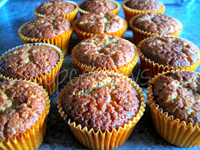 http://www.cupcakeluvs.blogspot.dk/2013/04/appelsin-mandel-birkes-cupcakes-orange.html