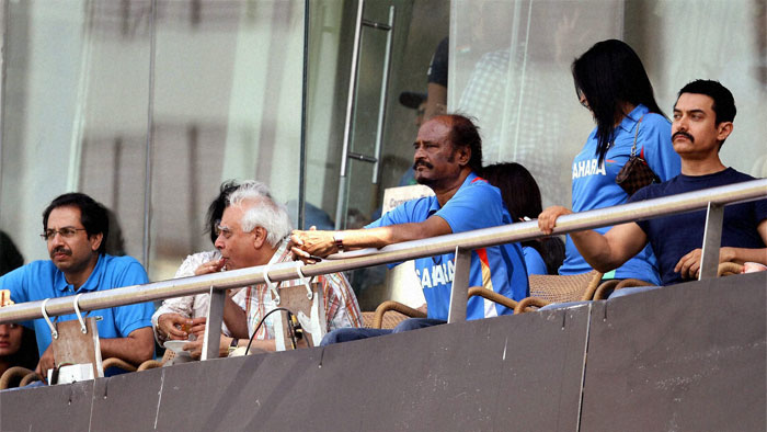 world cup final images 2011. Rajini In 2011 World Cup Final