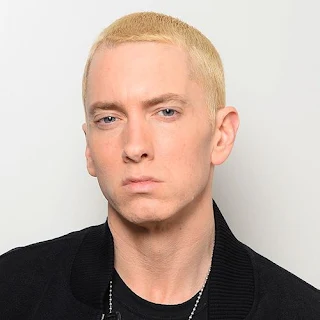 Eminem, cuyo nombre real es Marshall Bruce Mathers III