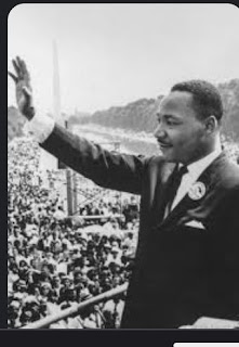 MARTIN LUTHER KING JR BIOGRAPHY