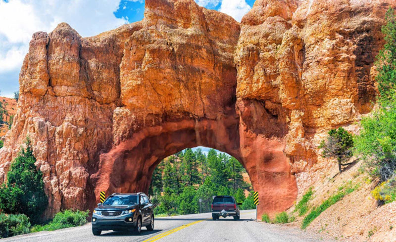 10 Mistakes to Avoid on a Road Trip, According to Experts