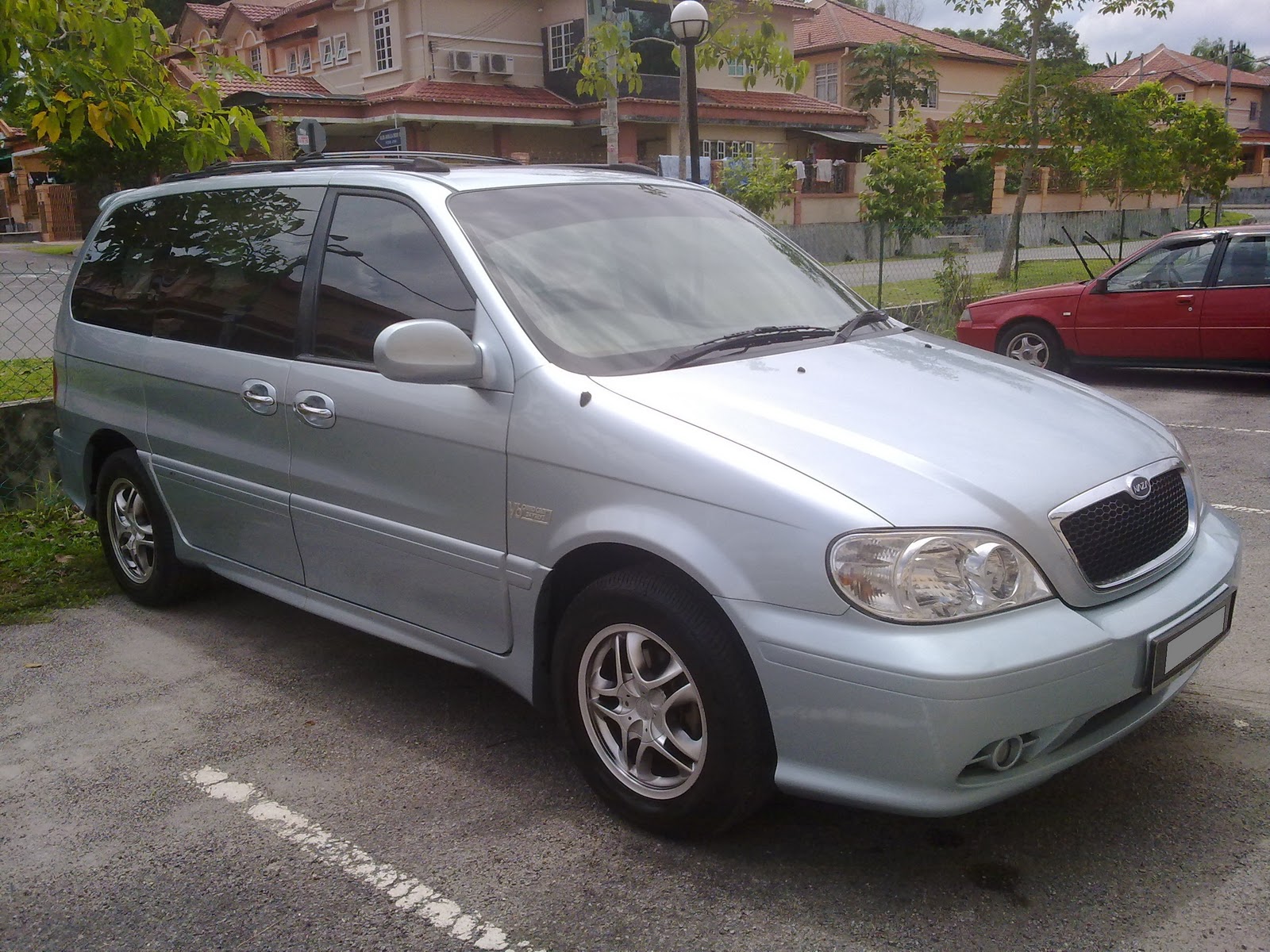 Kereta Sewa Kajang: Naza Ria