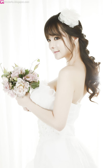 2 Im Ji Hye in Wedding Dress - very cute asian girl - girlcute4u.blogspot.com