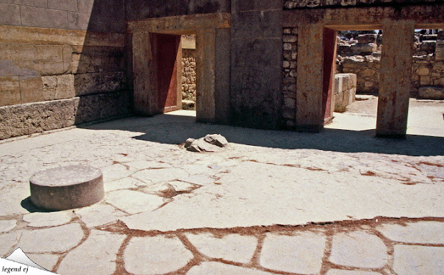 ミノア文明・クノッソス宮殿遺跡・北西プロピュライア Northwest Propylaea, Knossos Palace／©legend ej