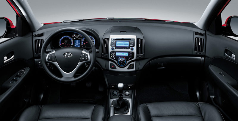 Hyundai i30 1.6 CRDi Premium - World Auto News & Reviews