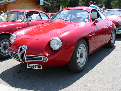 Alfa Romeo 8C Competizione (1)