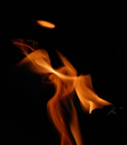 Cahaya Islam: Gambaran Api Neraka Jahannam