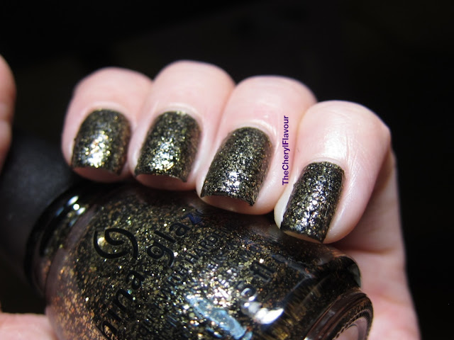 China Glaze Bat My Eyes