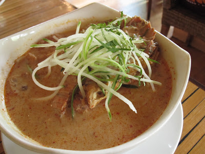 Island Cafe, crayfish laksa