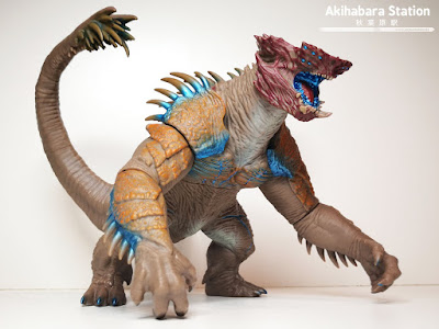 Kaiju Shrikethorn de Pacific Rim Uprising - Tamashii Nations