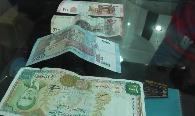 سعر صرف الليرة السورية مقابل العملات الأجنبية والذهب اليوم السبت 1/5/2021