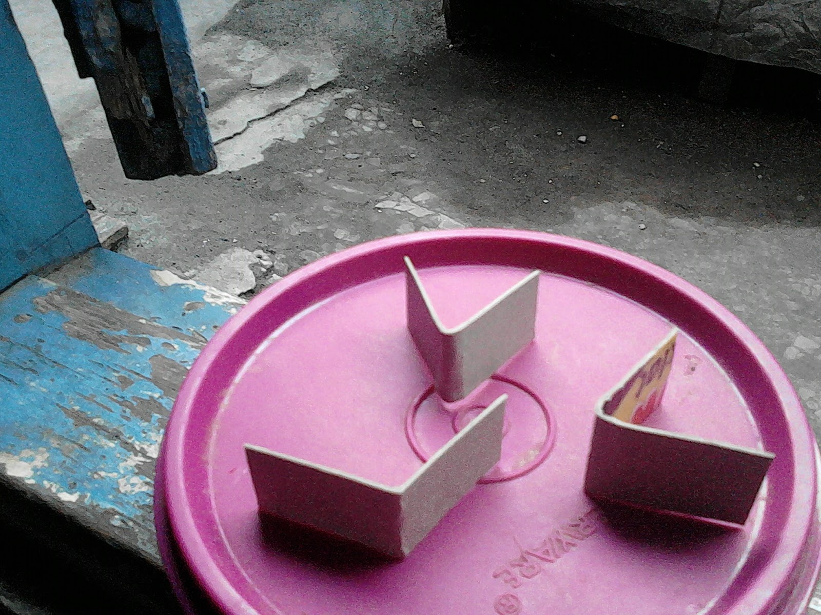 Cara Membuat Mainan Dari Botol Bekas Dalam Bahasa Inggris