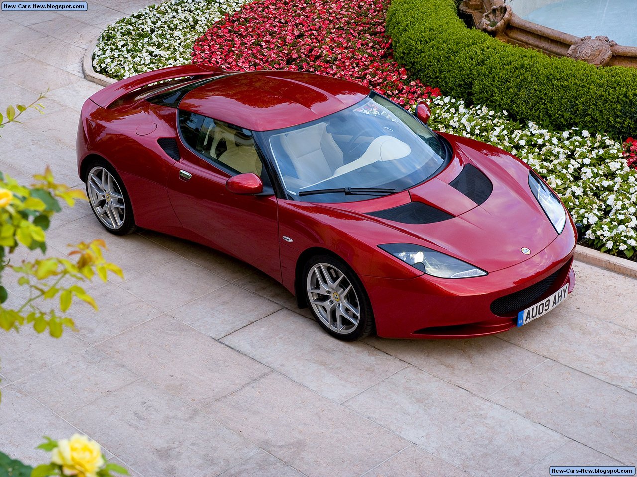 2013 best picz: Lotus Evora S Wallpapers