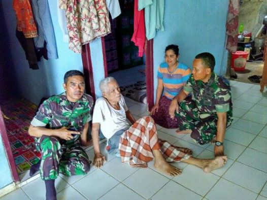 Danramil 05/Sawangan Kunjungi Rumah Veteran PKRI