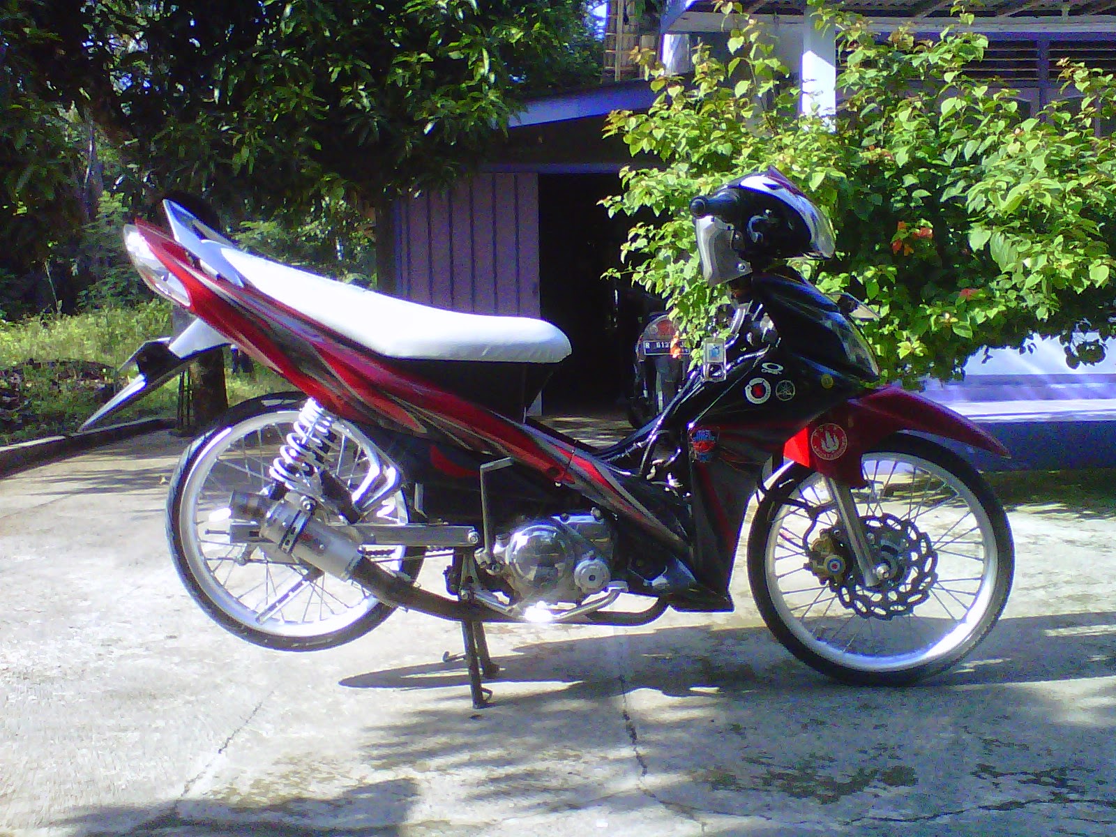 Foto Modifikasi Motor Jupiter Z Air Brush Terkeren Dan 