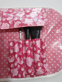 neceser maquillaje, cosmetics bag, brochas, brush roll, costura, couture, sewing