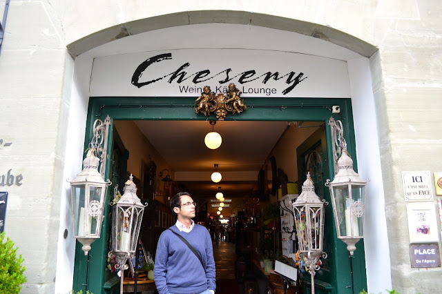 Cafeterías y tienda de antigüedades: Chesery en Murten {Suiza}