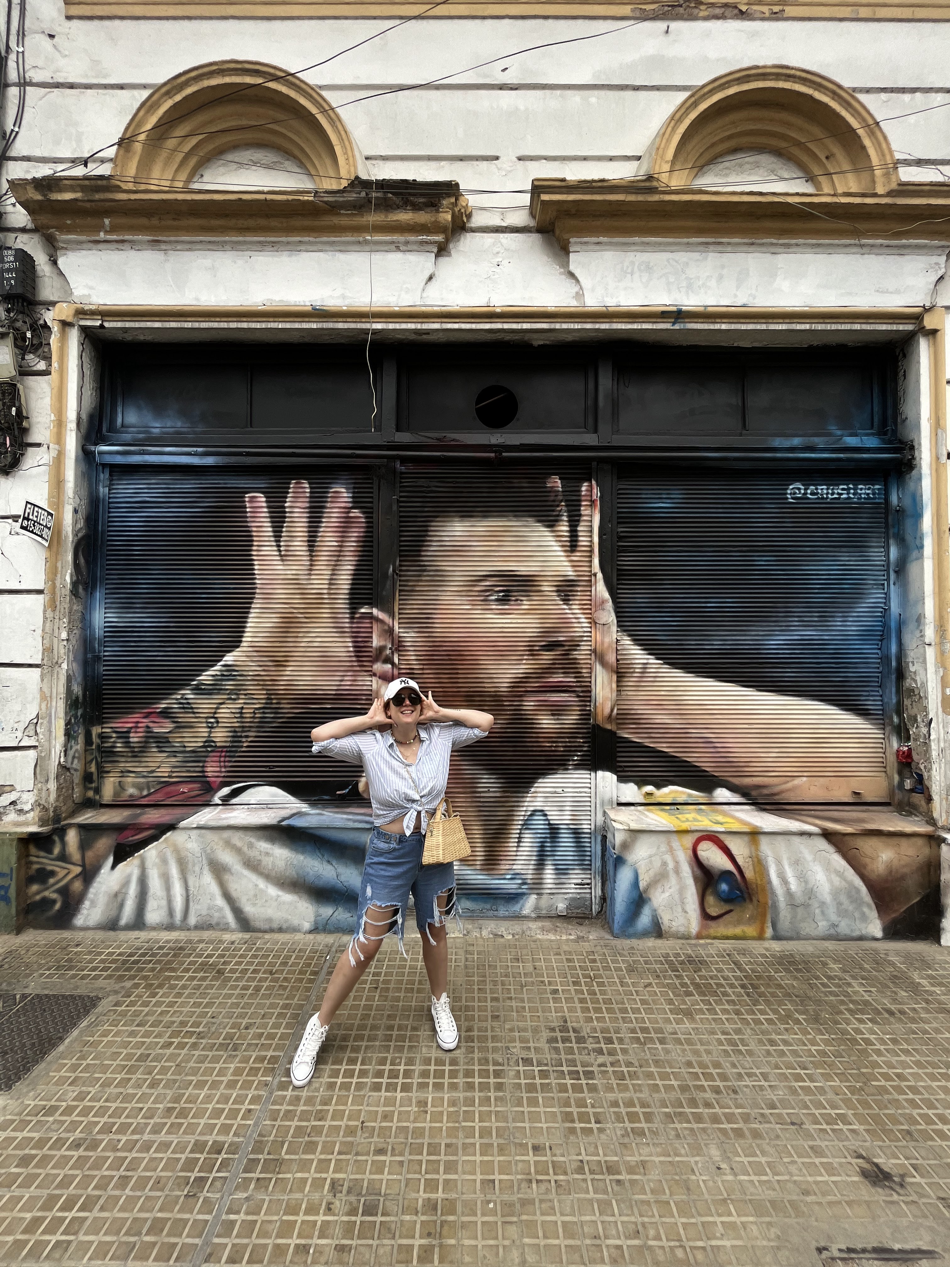 mural leo messi san Telmo