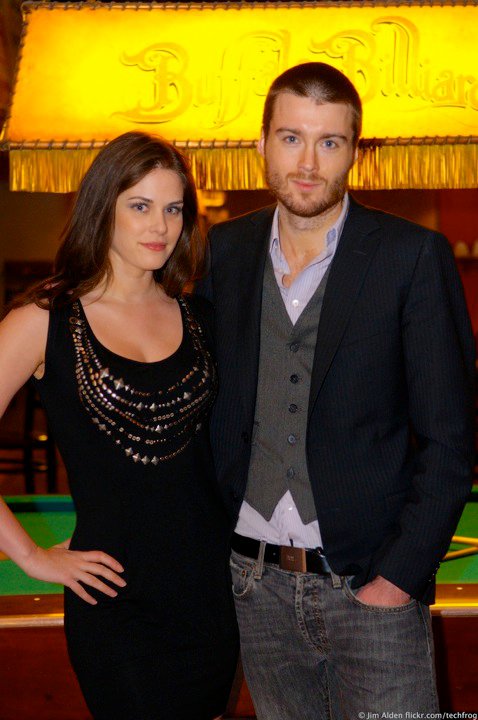 Hottie Lisa Bettany and Ridiculously Good looking Pete Cashmore in one of