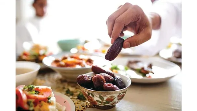 عادات غذائية من أجل صيام سهل وصحة أفضل في رمضان