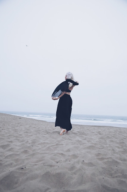 beach photoshoot interview yoga instructor san francisco 