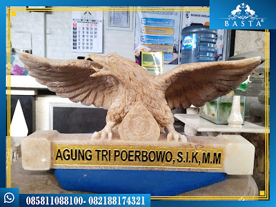 Papan Nama Garuda Onyx Untuk Ruang Kerja