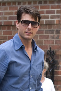 Tom Cruise hairstyle Pictures - Haircut Ideas for Men