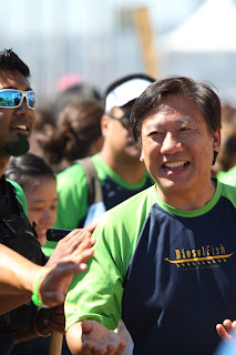 san-jose-redwood-city-san-francisco-bay-area-dragon-boat-team-DieselFish-offers-free dragon-boat-lessons-in-redwood-city