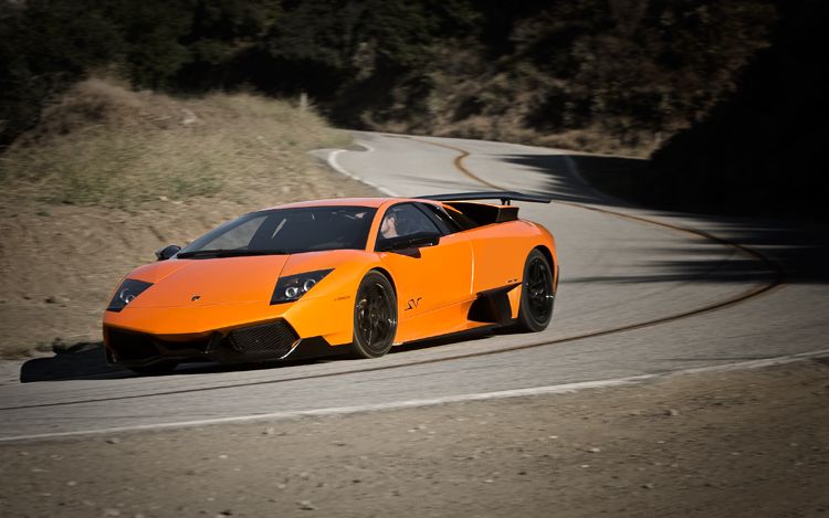 The Lamborghini Murcielago LP670 SV The 65L V12 sounds like an elephant